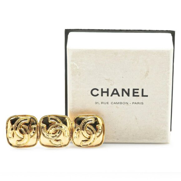 CHANEL Triple CC Logos Square Brooch Gold Tone Pin 94P Auth w/Box - Picture 1 of 5